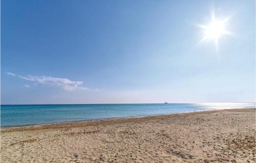 Beautiful Apartment In Rimini With 3 Bedrooms
