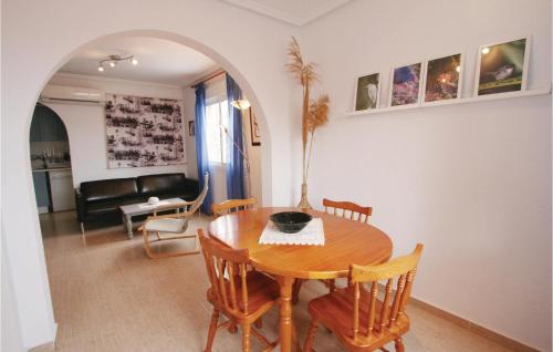 Lovely Home In Santa Pola With Wifi