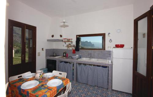 Holiday Home San Vito lo Capo -TP- with Sea View 06 - image 5