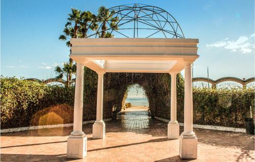 Two-Bedroom Apartment in Oropesa del Mar - image 3