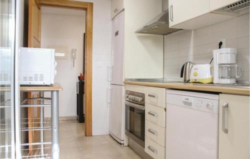 Two-Bedroom Apartment in Roldan - image 7