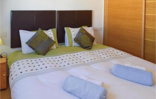 Two-Bedroom Apartment in Alhama de Murcia - image 8