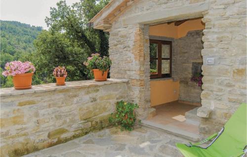  Holiday home Agriturismo La Ginestra in Lama