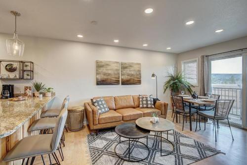 Mountain Modern Vibes in Frisco - Walk to Town in Frisco, USA