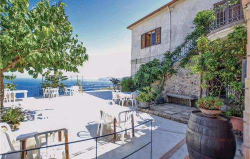 Nice apartment in Gioiosa Marea ME with WiFi and Outdoor swimming pool