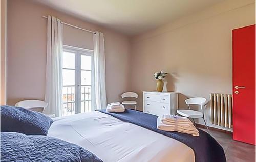 Nice apartment in Cazzago San Martino with 2 Bedrooms, WiFi and Outdoor swimming pool in Cazzago San Martino