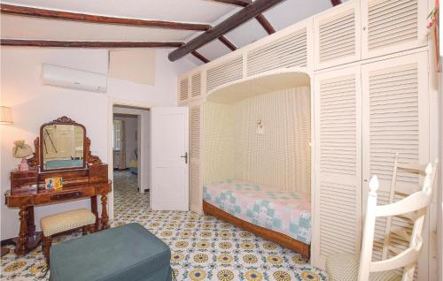 Holiday Home image 6