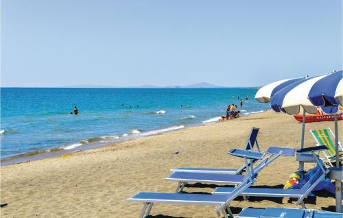 One-Bedroom Apartment in Ladispoli (RM) - image 8