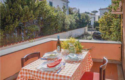Two-Bedroom Apartment Livorno -LI- 0 09 - image 7