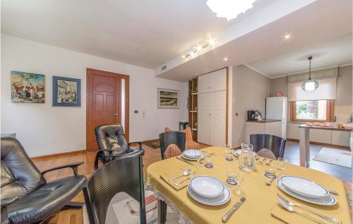 Two-Bedroom Apartment Livorno -LI- 0 09 - image 12