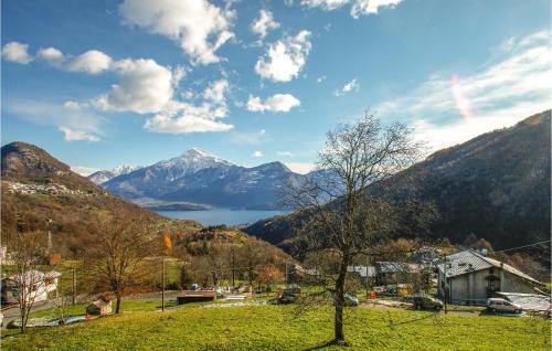 Beautiful home in Dosso del Liro with 2 Bedrooms gîte à louer La Foppa