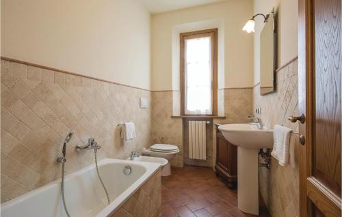 Holiday home Cerreto Guidi 54 with Outdoor Swimmingpool - image 7