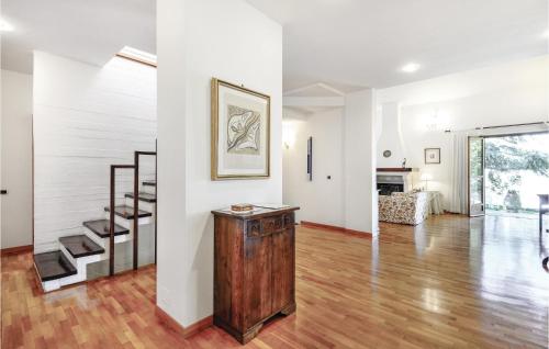 Viesnīcas āriene, 4 Bedroom Cozy Home In Montopoli Di Sabina Ri in Montopoli Di Sabina