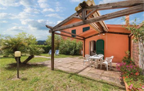  Three-Bedroom Holiday Home in Capoliveri -LI-, Pension in Casa Marchetti