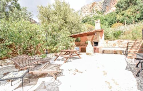 Nice Home In Makari-s, Vito Lo Capo With Kitchen