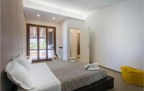 Beautiful apartment in Comiso w/ Outdoor swimming pool Outdoor swimming pool and 2 Bedrooms - main image