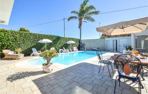  Villa Calambra in Villaggio Azzurro