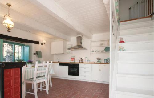 Kitchen, Villa Coccole in Monte Grimano Terme