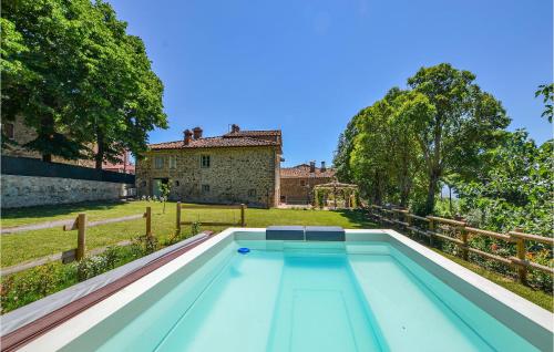 Stunning home in Arezzo with WiFi and 5 Bedrooms gîte à louer Santa Maria in Valle