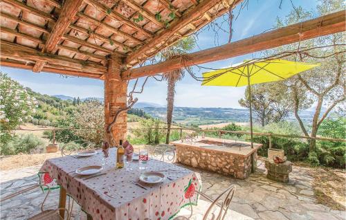  Stunning home in San Vito di Narni TR with 4 Bedrooms, WiFi and Outdoor swimming pool in San Vito