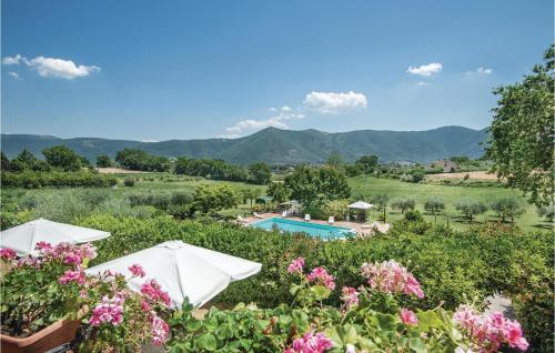  Beautiful Home In Acquasparta -tr- With 9 Bedrooms, Private Swimming Pool And Outdoor Swimming Pool in Configni