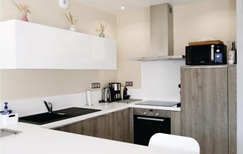 Two-Bedroom Holiday Home in Saint Germain sur Ay - image 10