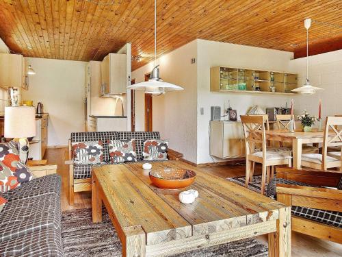  Two-Bedroom Holiday home in Asnæs 3 in Asnæs