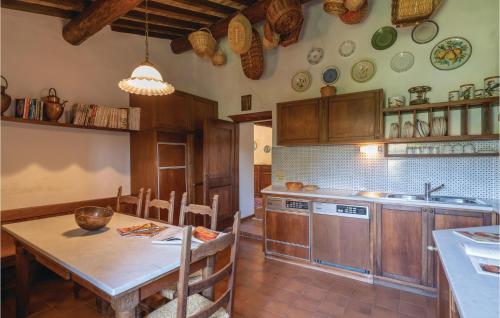 ห้องครัว, Borgo Basso in บาร์เบริโน วัล เดลซา