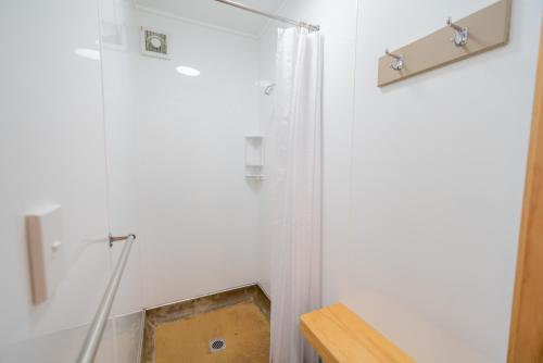 Eglinton Valley Camp