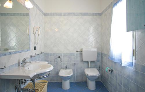 Bathroom, Bilo 1 in Marchionna
