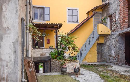 Awesome home in Parodi Ligure w/ 3 Bedrooms - image 4