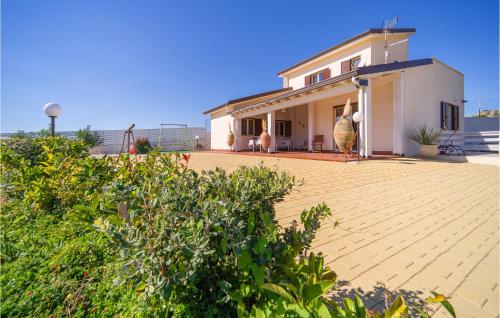 Two-Bedroom Holiday Home in Realmonte - image 9