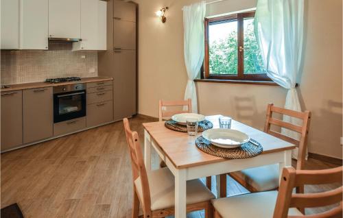 Kitchen, Nice Home In Fabrica Di Roma -lt- With 2 Bedrooms in Fabrica Di Roma