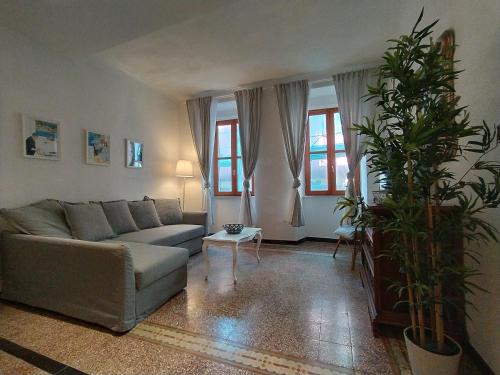 Rosanna House, Vernazza