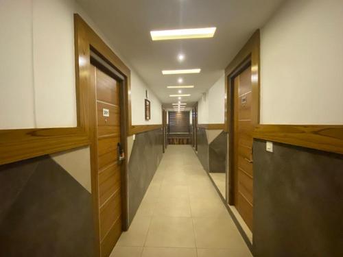 THE PORCH INN in 米南戈迪