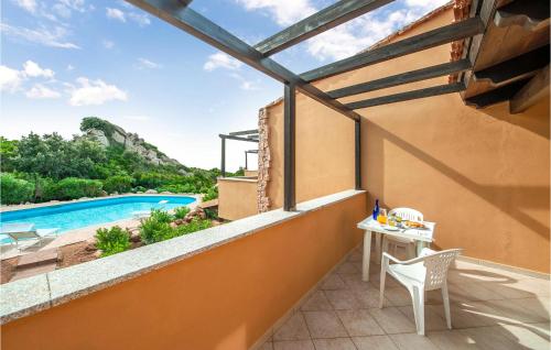 Amazing Apartment In Trinitadagultu Ot With Outdoor Swimming Pool