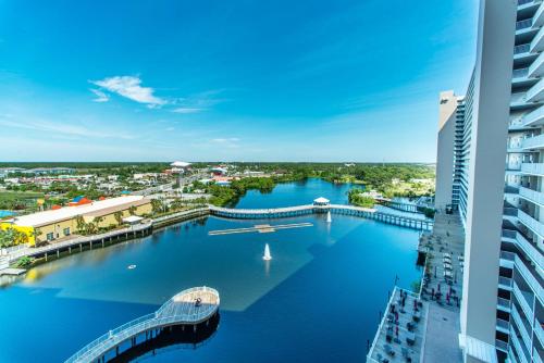 Laketown Wharf 928 by RealJoy Vacations - image 10