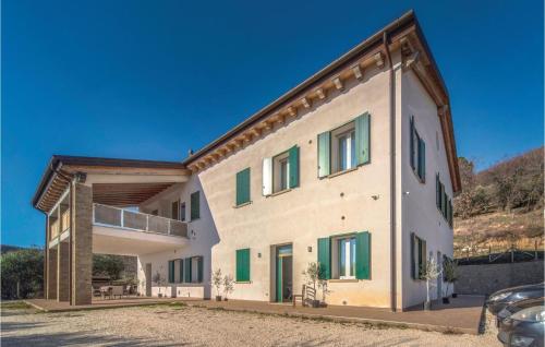Viesnīcas āriene, Gorgeous Apartment In Valnogaredo Pd in Cinto Euganeo