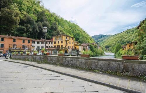  Amazing apartment in Bagni di Lucca -LU- with 2 Bedrooms in Bagni di Lucca