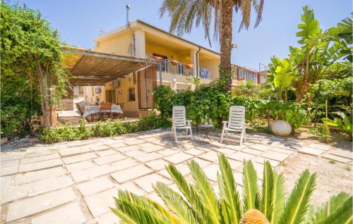 3 Bedroom Awesome Home In Menfi