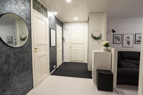 Modern design w/balcony, free parking,WiFi & A/C, Lappeenranta (fotografie 8)