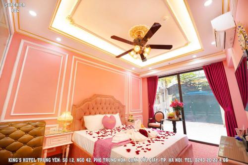 room detail thumbnail 0