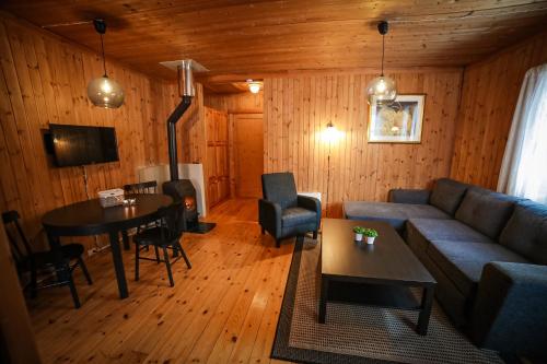 Vesterland Feriepark Hytter hotell og leikeland - image 11