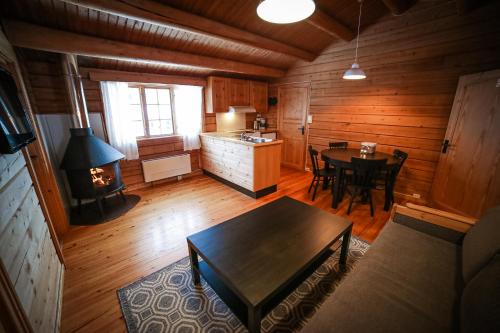 Vesterland Feriepark Hytter hotell og leikeland - image 7