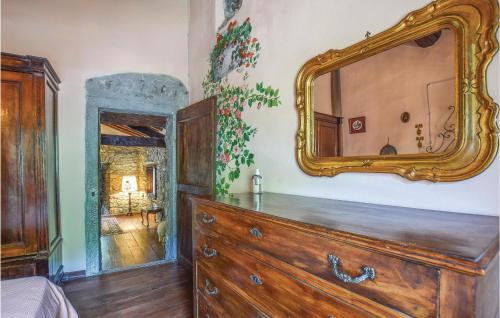 Romantic Home In Comano Ms With Sauna in Комано