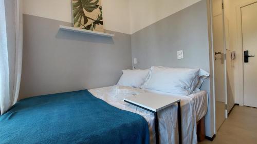 Micro Studio Minimalista em Prédio com Piscina, São Paulo (fotografie 10)