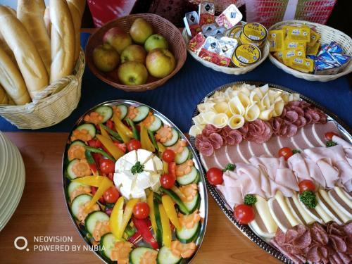 Penzion a Restaurace Simanda - image 11