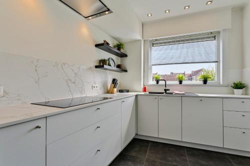 Unique renovated home with garden and free parking in centre of Bruges gîte à louer Bruges