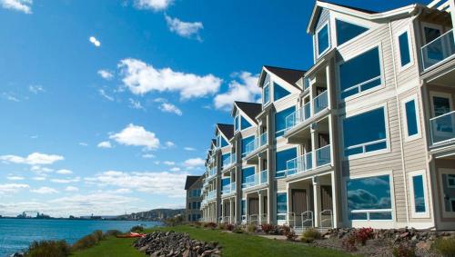 Beacon Pointe on Lake Superior - Accommodation - Duluth