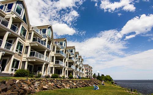 Beacon Pointe on Lake Superior